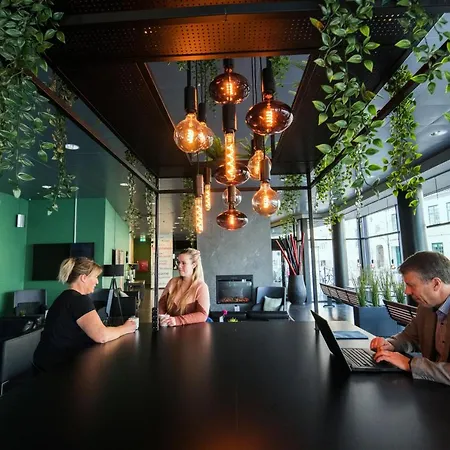 מלון Cabinn Aalborg