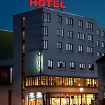 Cabinn Aalborg Hotel 2*