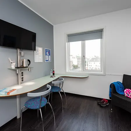 Cabinn Aalborg מלון 2*