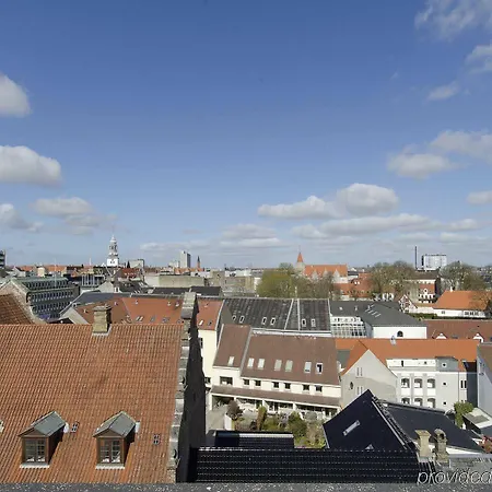 Cabinn Aalborg Hotel 2*