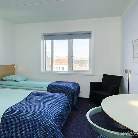 Cabinn Aalborg 2*