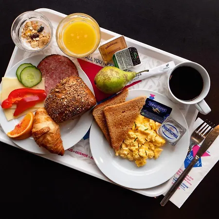 Hotel Cabinn Aalborg 2*