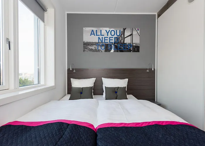 Cabinn Aalborg Hotel 2*